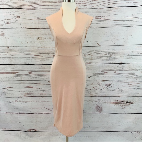 Almost Famous Dresses & Skirts - Almost Famous sheath blush dress knit exposed zip